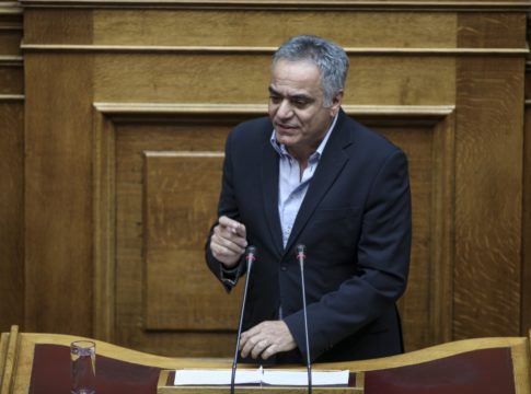 Κόντρα Σκουρλέτη – Παφίλη στη Βουλή