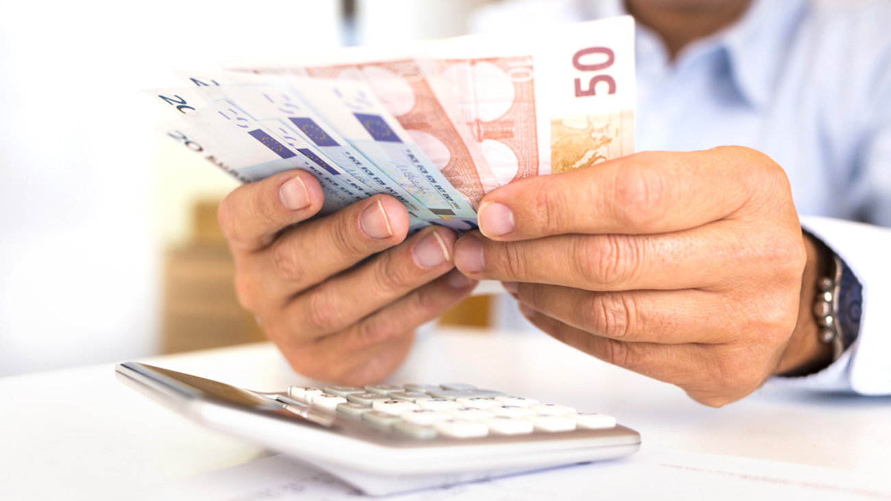 Yπεγράφη η απόφαση για τις 120 δόσεις προς τα ασφαλιστικά ταμεία