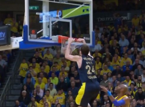 Euroleague : «Έσπασε» την μπασκέτα ο Βέσελι