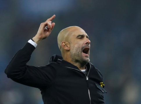 Πεπ σε βοηθό : «Βάλε ακόμα δύο» (vid)