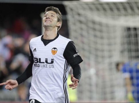 Βαλένθια : Πανηγυρική πρόκριση με χατ τρικ του Βιέτο και γκολ από το κέντρο!