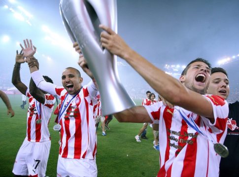 Live από to10.gr η άφιξη του Κέβιν Μιραλάς