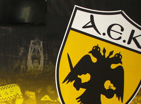 «Δεν υπάρχει λόγος να απαντήσουμε σε βλάκες και ανεπάγγελτους»