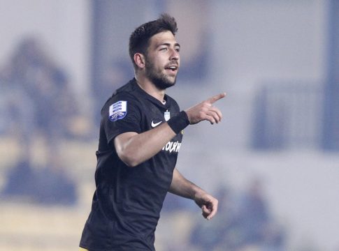 ΑΕΚ : Με Μπακασέτα και Σιμόες στη Λάρισα