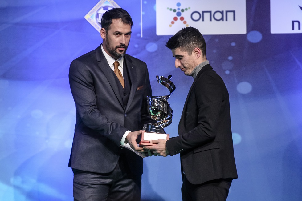 ΠΣΑΠ : Καλύτερος Έλληνας ποδοσφαιριστής ο Μάνταλος