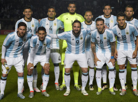 Αργεντινή : Η περίεργη εμφάνισή της για το Μουντιάλ