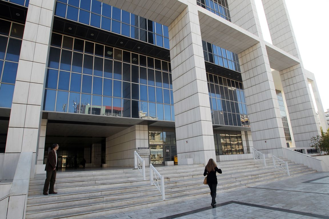 Αναστέλλεται η χορήγηση ασύλου στον τούρκο στρατιωτικό