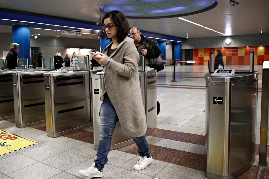 Λειτουργεί και πάλι ο σταθμός Σύνταγμα του μετρό