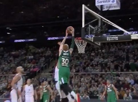 Euroleague : Ο Άαρον Ουάιτ ίπταται στο καλάθι της Μάλαγα