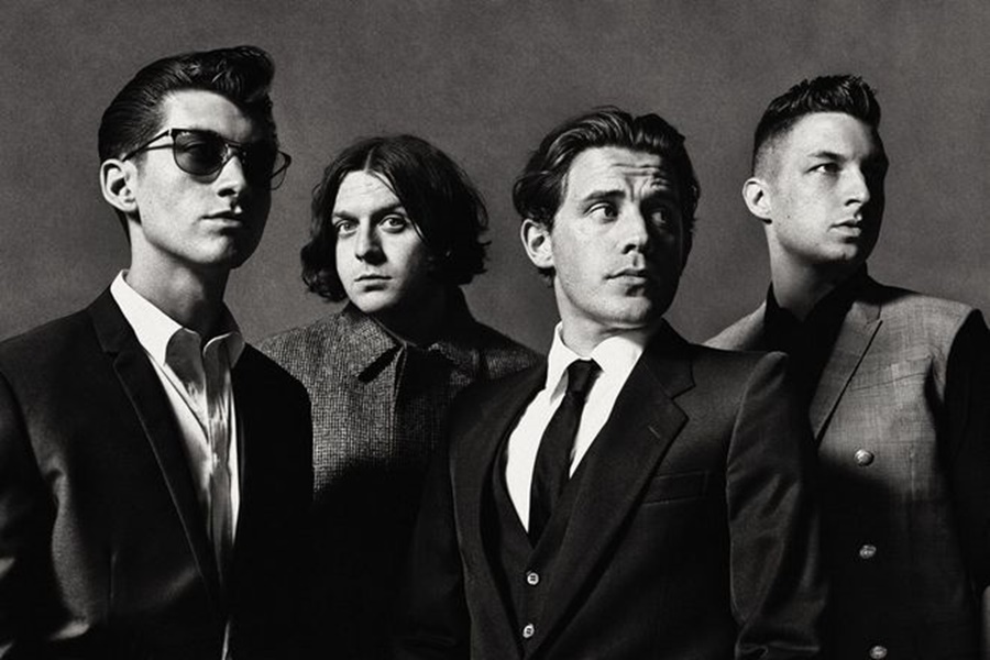 Οι Arctic Monkeys στο Rockwave festival (vid)