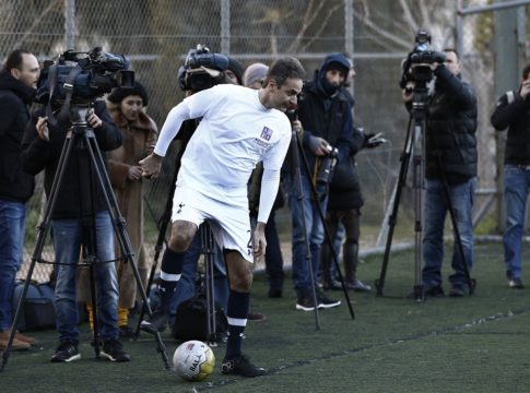 Κάποιος να επιστρέψει τον εγκέφαλο του Κυριάκου Μητσοτάκη