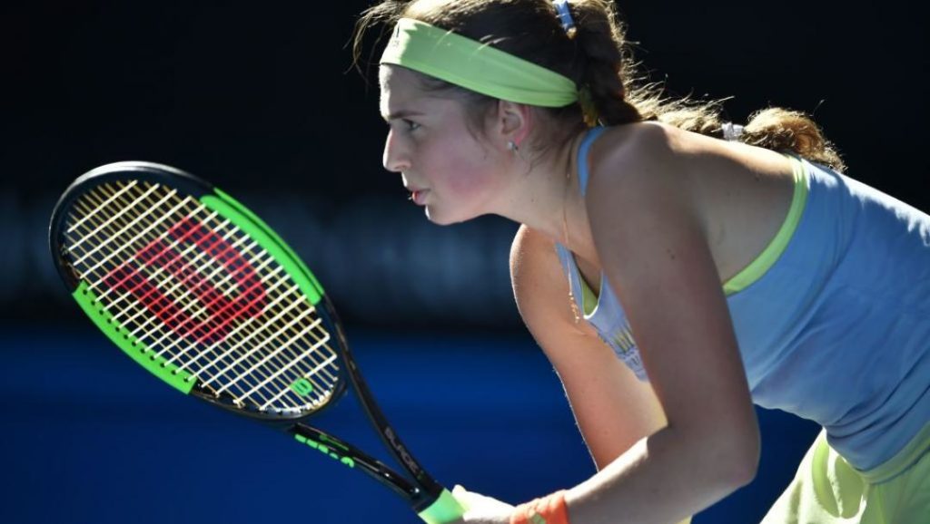 Australian Open : Αποκλείστηκε η Οσταπένκο, εύκολα Βοζνιάσκι και Σβιτόλινα