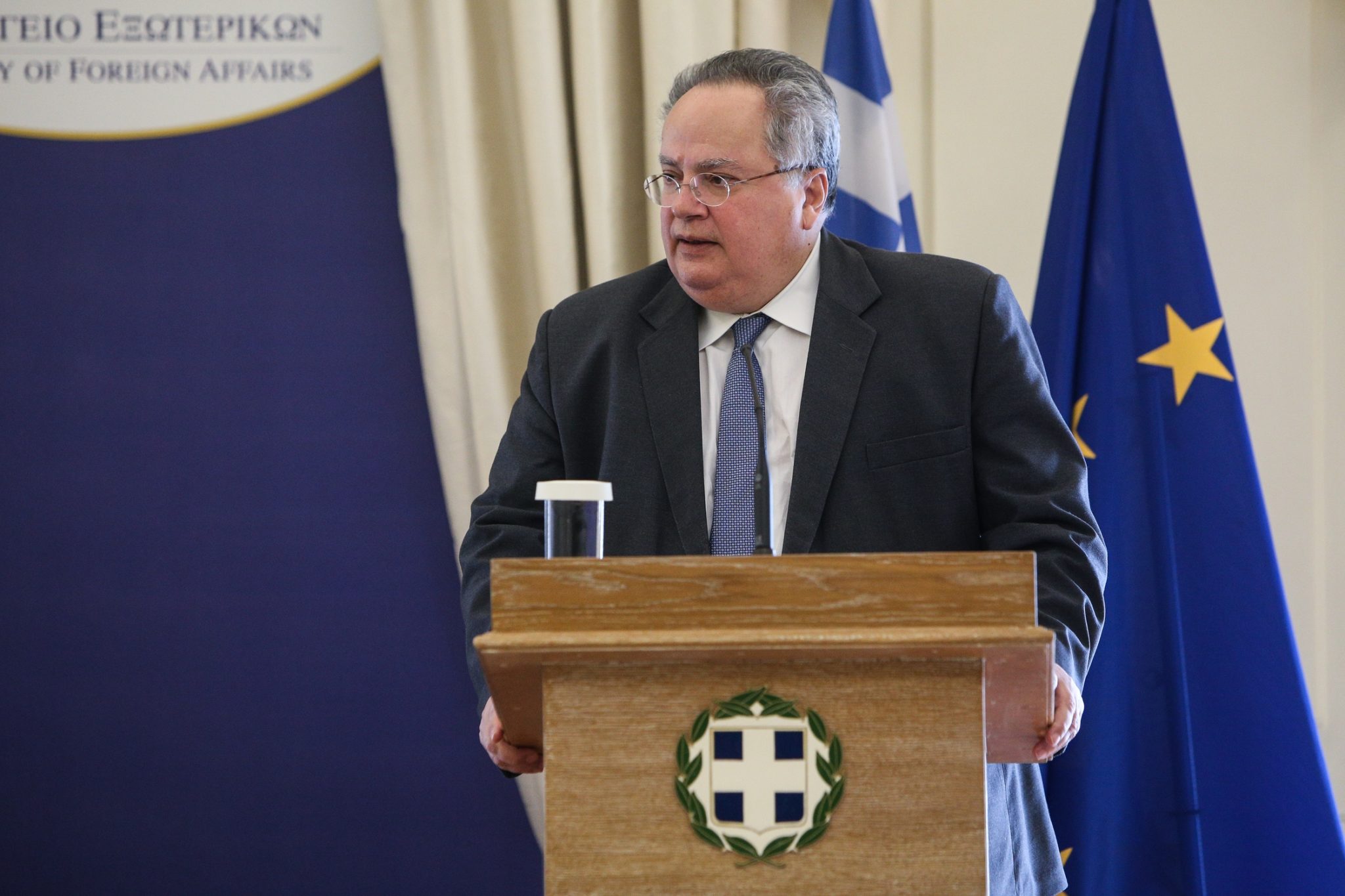 Koτζιάς για ΠΓΔΜ: Διαπραγματευόμαστε μία σύνθετη ονομασία