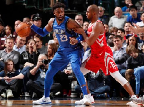 NBA : Συνεχίζουν νικηφόρα Ρόκετς και Ράπτορς