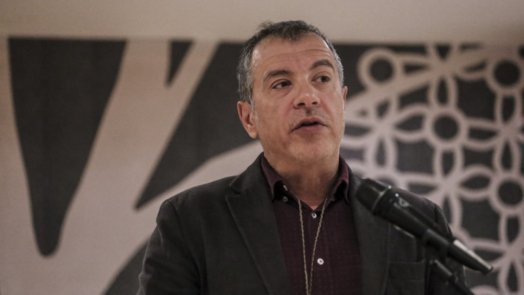 Σ. Θεοδωράκης: «Όταν οι ομιλητές είναι ακροδεξιοί παίρνεις το καπελάκι σου και φεύγεις»