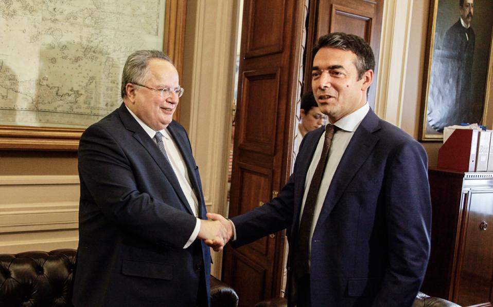 Συνέχεια των προσπαθειών για επίλυση του ονοματολογικού αποφάσισαν Κοτζιάς και Ντιμιτρόφ | to10.gr Συνέχεια των προσπαθειών για επίλυση του ονοματολογικού αποφάσισαν Κοτζιάς και Ντιμιτρόφ | to10.gr