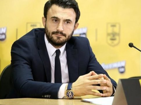 Άρης : Θύμα ληστείας ο Καρυπίδης
