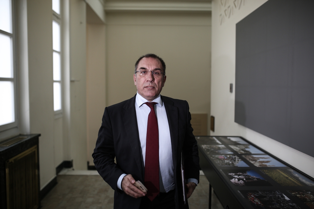 Δ. Καμμένος: Ρουφιάνος ο Παπαδημούλης