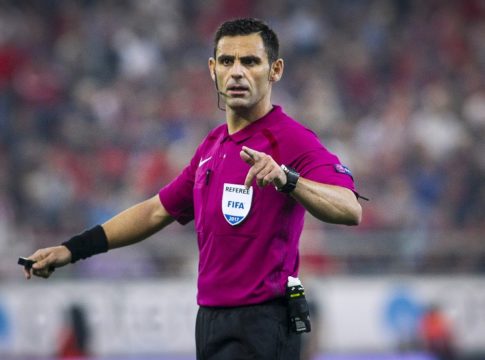 Ο Κομίνης σφυρίζει το ΑΕΚ – Ολυμπιακός