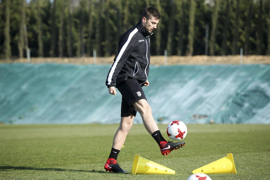 Μιχόγεβιτς: «Στον ΠΑΟΚ μπορώ να εξελιχθώ ως ποδοσφαιριστής»