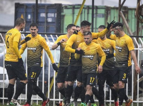 Διψασμένη ομάδα, ορκισμένοι οπαδοί