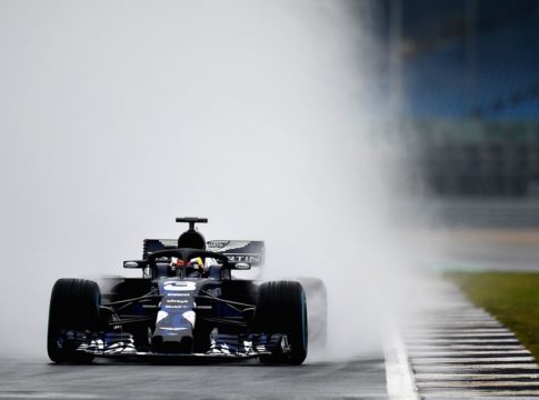 Ο Ρικιάρντο «τσαλάκωσε» την νέα Red Bull