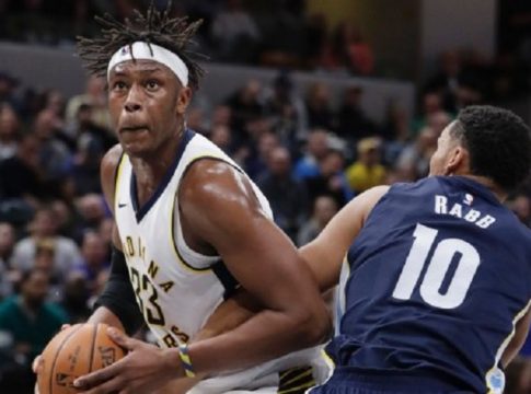 NBA : Κινδύνεψαν οι Πέισερς, άνετα τους Λέικερς οι Μάτζικ