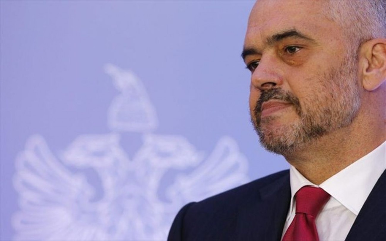 Να αποφεύγει την απρόσεκτη ρητορική ζητούν ΕΕ και ΗΠΑ από τον Έντι Ράμα