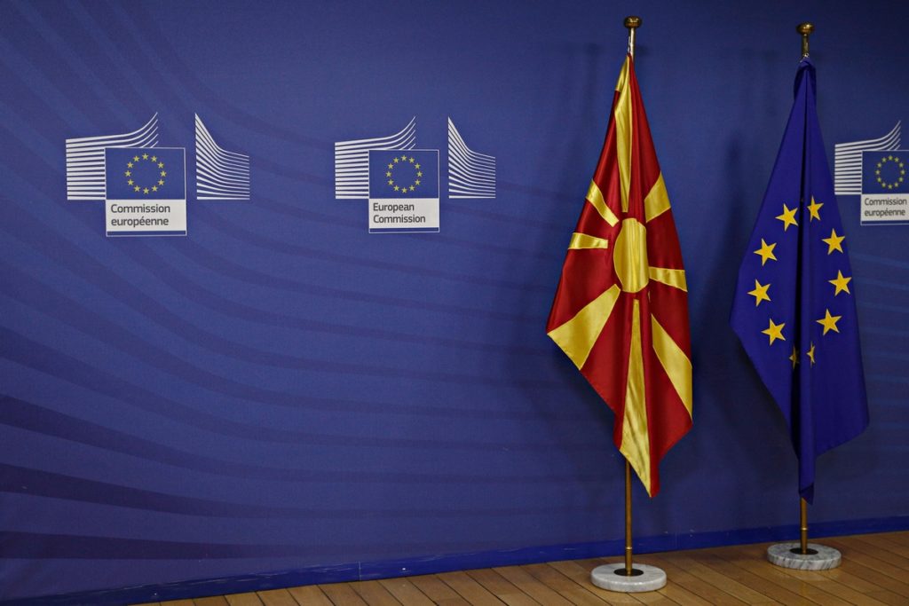 «Δεν θα υπάρξει απόλυτος νικητής από συμφωνία στο ονοματολογικό» λέει το υπουργείο Άμυνας της ΠΓΔΜ