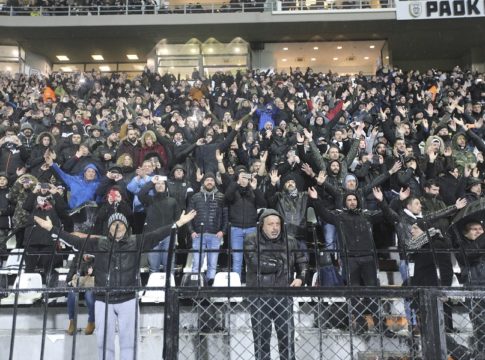 ΕΚΤΑΚΤΟ: Ντου στα αποδυτήρια από οπαδούς του ΠΑΟΚ!