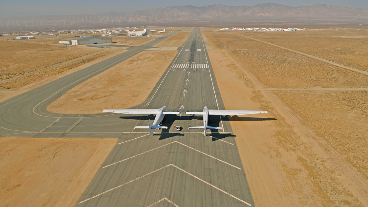 Το μεγαλύτερο αεροπλάνο του κόσμου, έτοιμο για πτήση (vid)