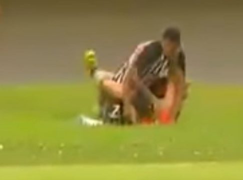 Βραζιλία : Ποδοσφαιριστής επιτέθηκε σε ball boy