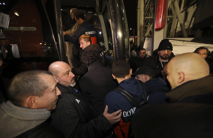 ΠΑΟΚ – Ολυμπιακός : Επίδειξη πολιτισμού στην Τούμπα (vid)