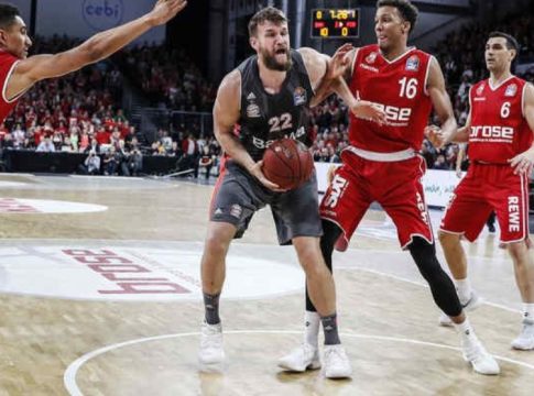 Η Μπάγερν νίκησε τον Ζήση