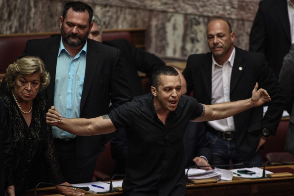 Μομφή για την αντικοινοβουλευτική συμπεριφορά του Ηλία Κασιδιάρη