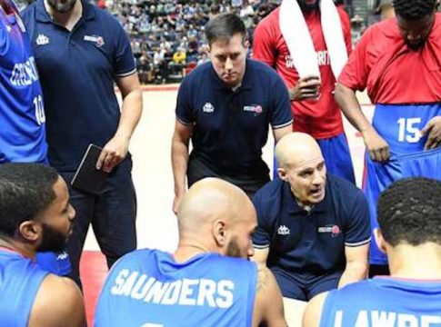 Λορένθο : «Να σταματήσουμε τον Μπουρούση»