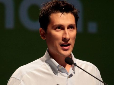 ΚΙΝΑΛ: Η κυβέρνηση ταυτίζεται με παρακρατικές λειτουργίες των κάθε είδους Ρασπούτιν