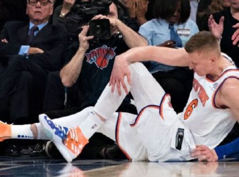 NBA : Ρήξη χιαστού και τέλος η σεζόν για Πορζίνγκις