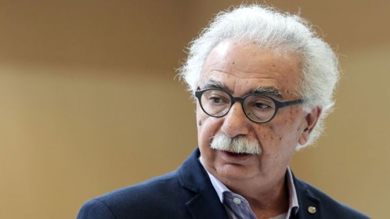 Υπογράφηκε η υπουργική απόφαση για τις μετεγγραφές αδελφών στα ΑΕΙ