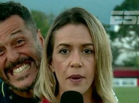 O Zούλιο Σέζαρ τρόλαρε την δημοσιογράφο (vid)