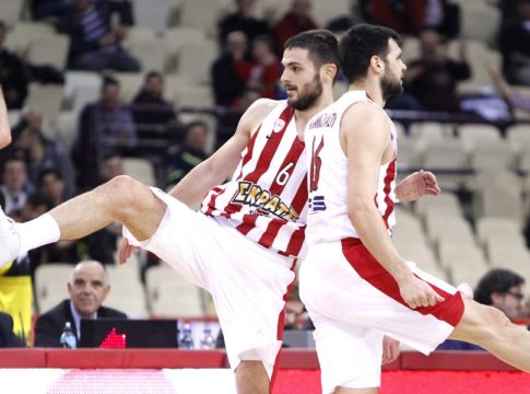 Ολυμπιακός : Χάρισαν γέλιο και ατάκες οι «Παπ» (vid)