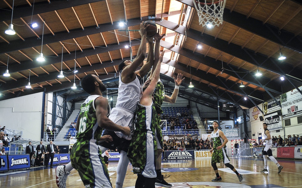 Τρίκαλα – Γ.Λ. Φάρος 65-74