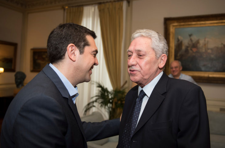 Ο Ιησούς ανάστησε το Λάζαρο κι ο Αλέξης τον Φώτη