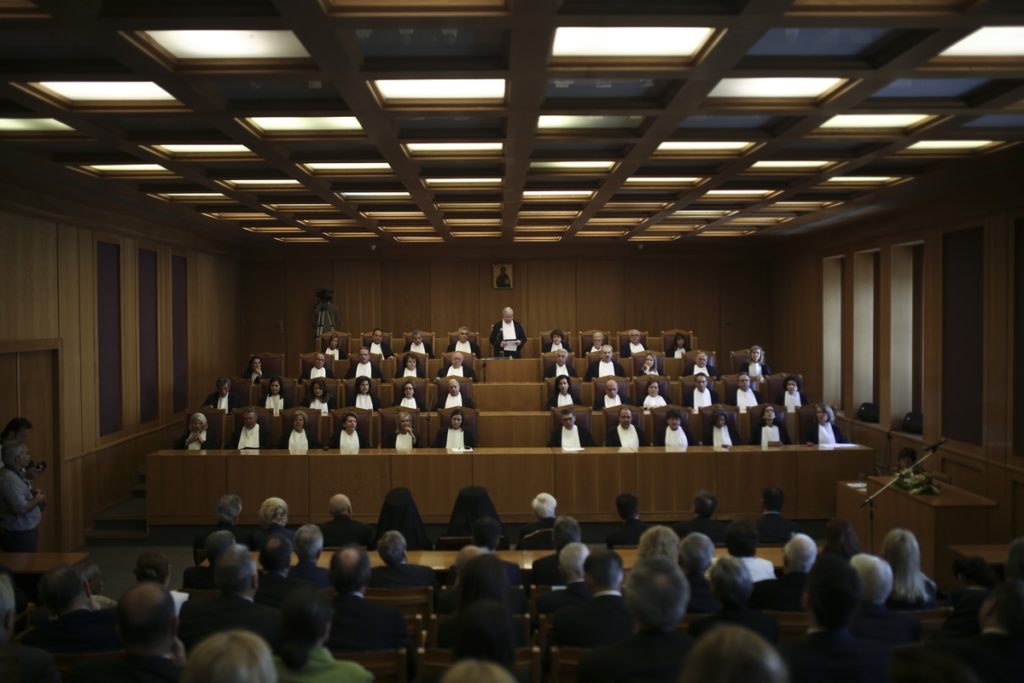 ΣτΕ: Στο εξής οι σύζυγοι μπορούν να υποβάλλουν ξεχωριστές δηλώσεις
