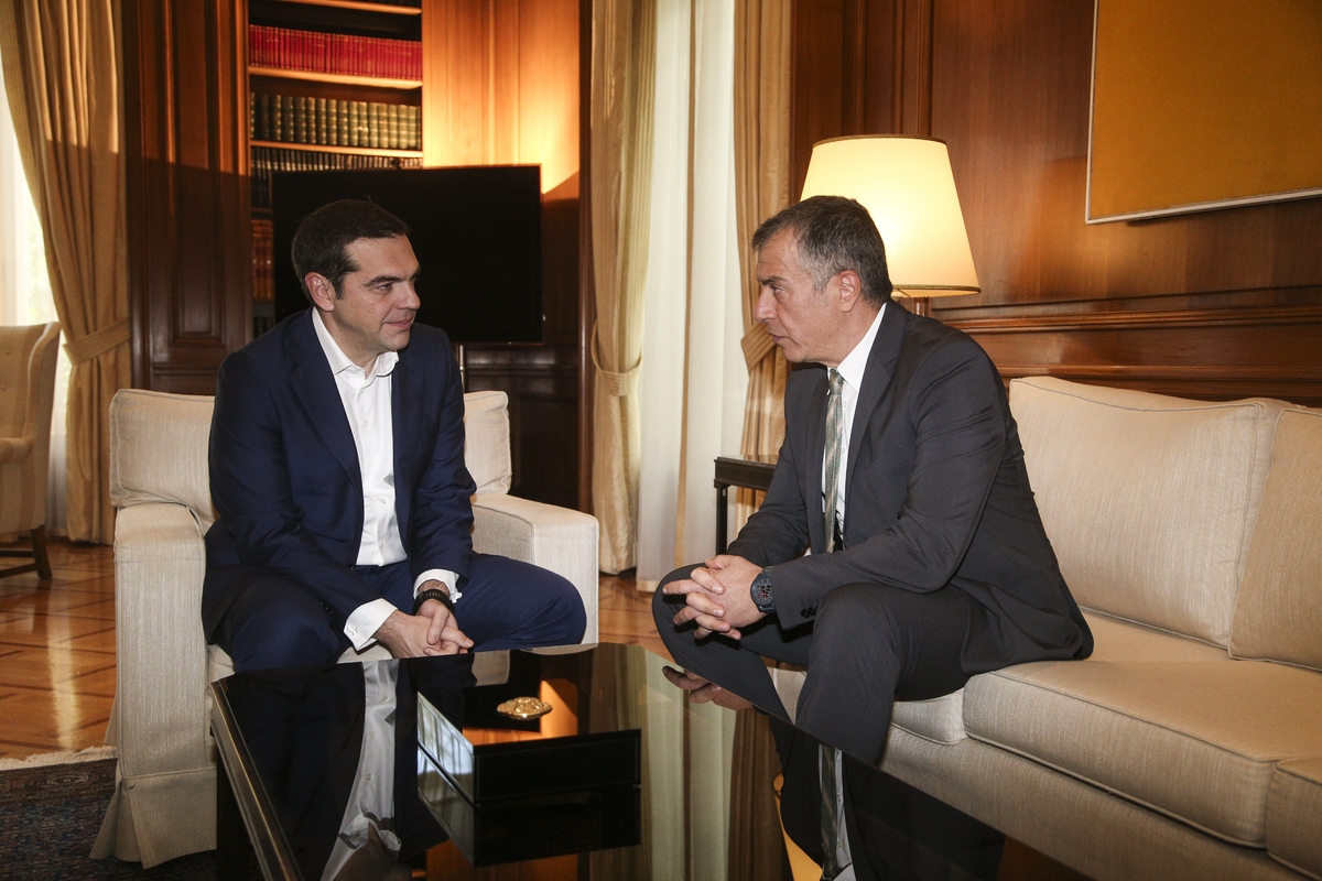 Θεοδωράκης: Και θα δω τον Τσίπρα και δεν θα μπω στην κυβέρνηση