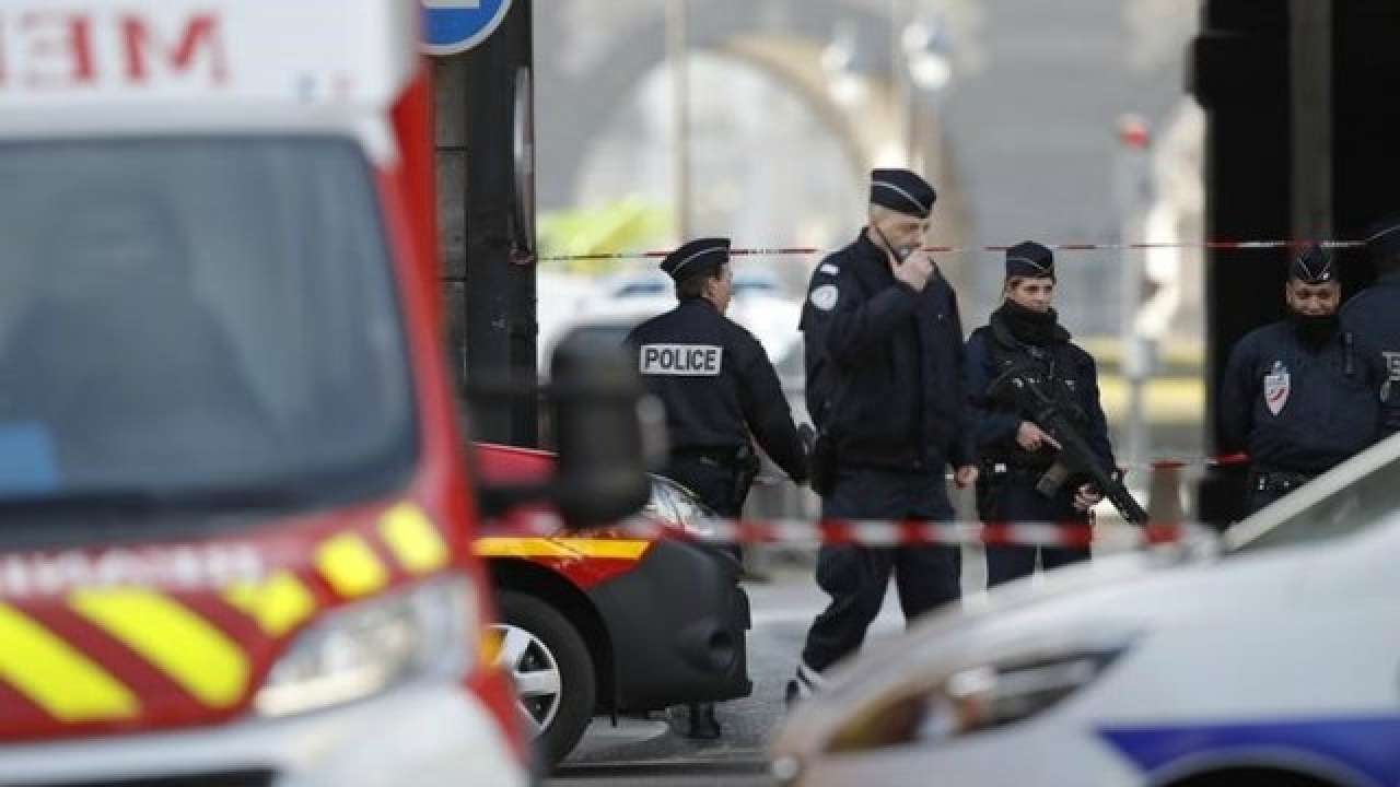 Το χρονικό της ομηρίας στο σούπερ μάρκετ της Τρεμπ