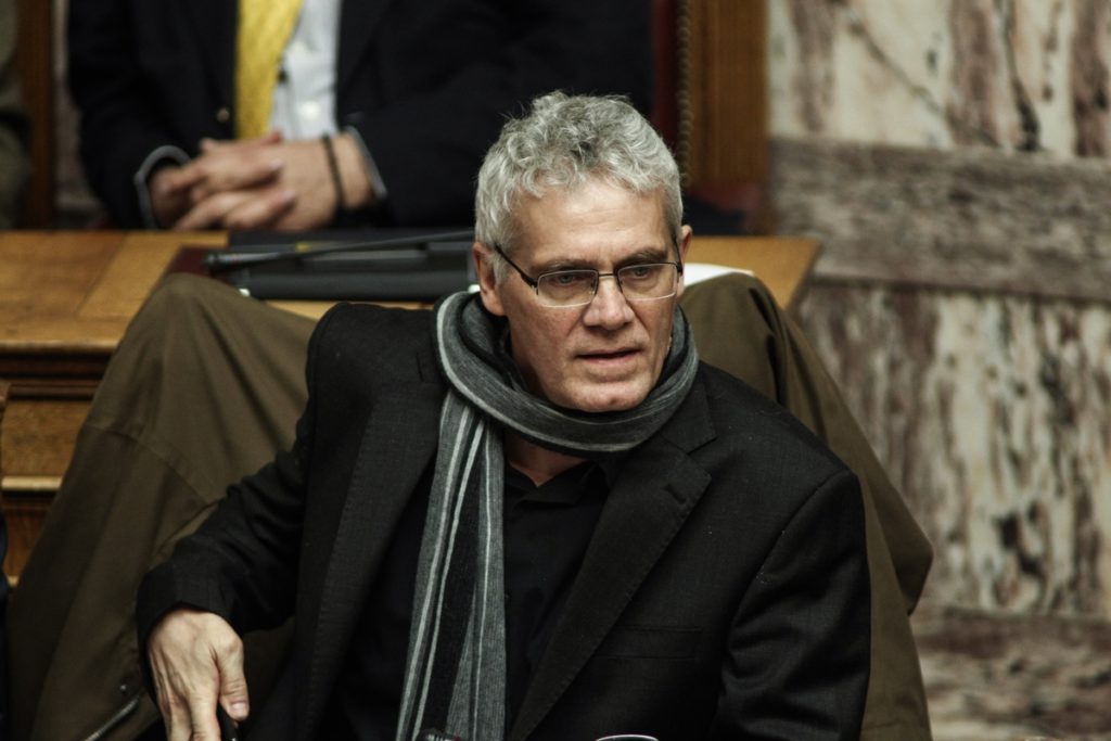 Τσιρώνης: Σε 30 μέρες επανέρχεται διορθωμένο το νομοσχέδιο για τα ζώα συντροφιάς