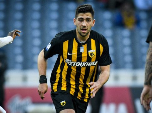 AEK : «Με ψυχραιμία και συγκέντρωση για τους δύο μεγάλους στόχους» είπε ο Μπακασέτας