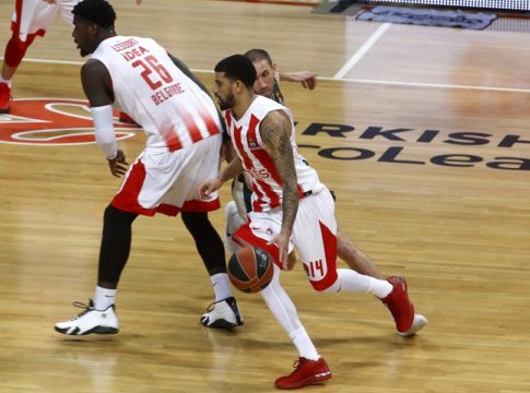 Φελντέιν : «Ένιωσα νευρικός που γύρισα σπίτι μου»