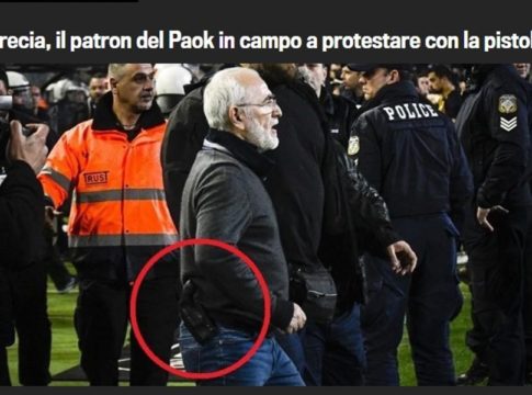 Τον γύρο του κόσμου η εισβολή του ένοπλου Σαββίδη στο γήπεδο (pics)